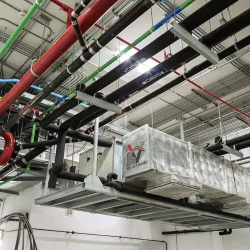 Velvet Home offers comprehensive ecological solutions for plumbing and sanitary needs. Our team is adept at executing extensive projects ranging from domestic water systems to comprehensive water tank constructions for various applications.